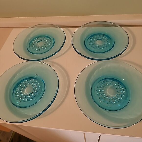 Set of Four Vintage Saucers - Picture 1 of 9